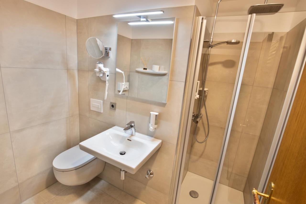 Hotel Deeke'S Quellenhof Lubbecke Zewnętrze zdjęcie